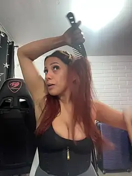 Snapshot of Cat_x1 chatting on December 18, 3:15 am Cat x1 online show from December 18, 3:15 am