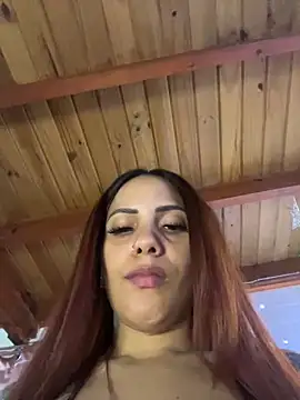 Snapshot of Cat_x1 chatting on December 18, 6:32 am Cat x1 online show from December 18, 6:32 am