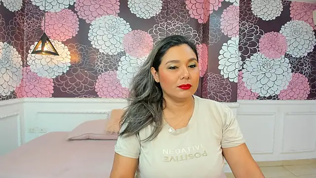 Snapshot of Myhottie_Milf chatting on January 21, 1:32 pm Myhottie Milf online show from January 21, 1:32 pm