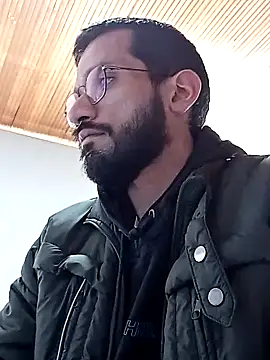 Snapshot of Andres_ramsey chatting on January 27, 3:18 pm Andres ramsey online show from January 27, 3:18 pm