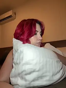 zafiro mo0n online show from January 9, 11:02 pm