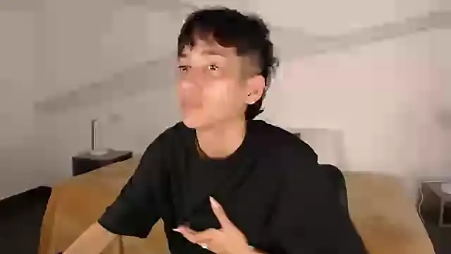 hot little bunny online show from January 22, 8:28 pm