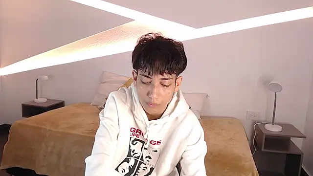 hot little bunny online show from January 26, 8:56 pm