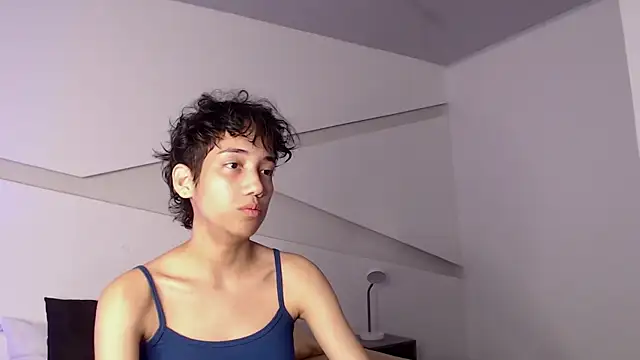 hot little bunny online show from March 9, 9:14 pm