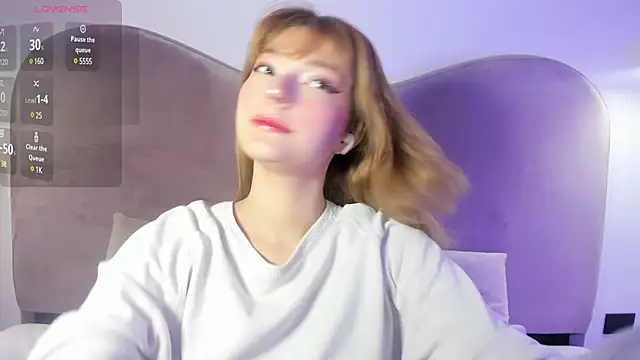 Snapshot of Ania_jones chatting on February 13, 8:45 pm Ania jones online show from February 13, 8:45 pm