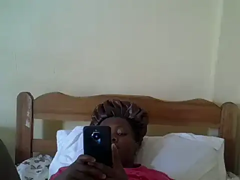 sweet-frida22 online show from February 6, 12:05 pm