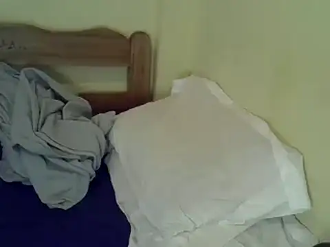 sweet-frida22 online show from February 8, 7:59 am