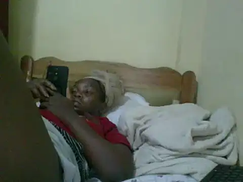 sweet-frida22 online show from February 17, 8:04 pm