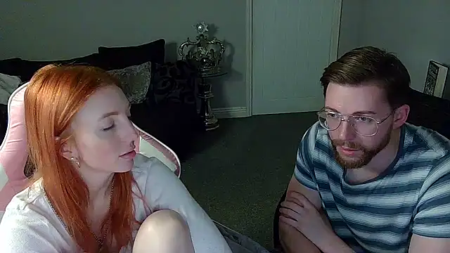 Red firesquirt online show from January 12, 9:40 pm