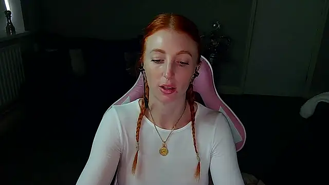 Red firesquirt online show from January 29, 2:32 pm