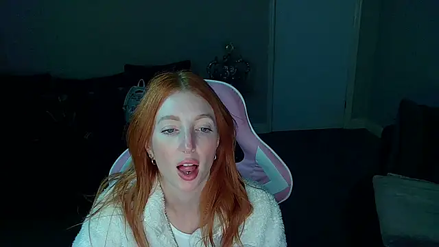 Red firesquirt online show from March 12, 9:24 pm