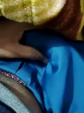 xxxhugedick0001 online show from January 12, 11:28 am