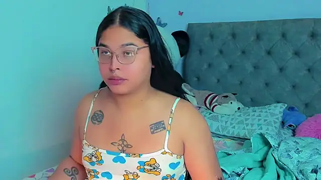 mabellfox online show from March 6, 4:38 pm