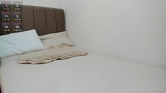 soyamandaa  online show from March 31, 1:29 am