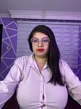 MiiaaJoness online show from May 13, 9:00 pm