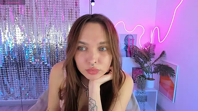 ChloeSunny online show from July 23, 1:53 pm