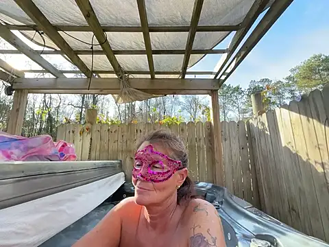 Snapshot of prainxxx22 chatting on December 17, 7:59 pm prainxxx22 online show from December 17, 7:59 pm