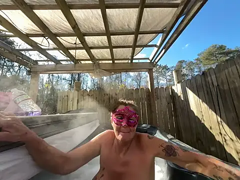 Snapshot of prainxxx22 chatting on January 24, 7:39 pm prainxxx22 online show from January 24, 7:39 pm