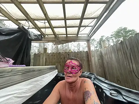 Snapshot of prainxxx22 chatting on February 8, 7:05 pm prainxxx22 online show from February 8, 7:05 pm