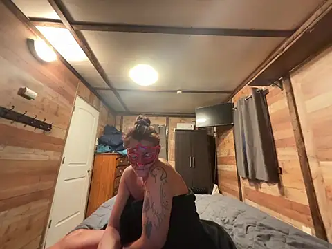 Snapshot of prainxxx22 chatting on February 19, 7:48 pm prainxxx22 online show from February 19, 7:48 pm