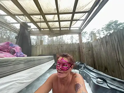 Snapshot of prainxxx22 chatting on February 20, 7:52 pm prainxxx22 online show from February 20, 7:52 pm