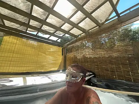 Snapshot of prainxxx22 chatting on October 1, 6:25 pm prainxxx22 online show from October 1, 6:25 pm