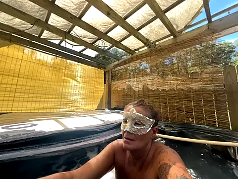 Snapshot of prainxxx22 chatting on October 9, 6:17 pm prainxxx22 online show from October 9, 6:17 pm