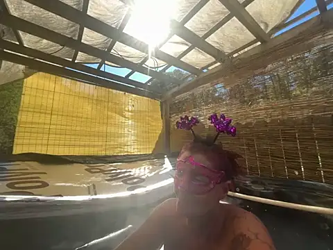 Snapshot of prainxxx22 chatting on October 20, 6:19 pm prainxxx22 online show from October 20, 6:19 pm