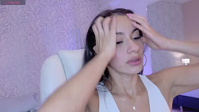 Snapshot of ayy_falcon chatting on January 17, 7:17 pm ayy falcon online show from January 17, 7:17 pm