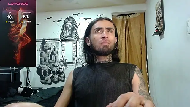 Snapshot of daimon_rockkk chatting on February 27, 3:25 am daimon rockkk online show from February 27, 3:25 am