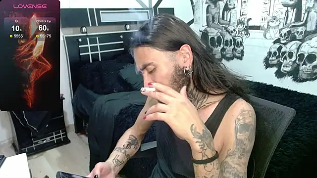 Snapshot of daimon_rockkk chatting on March 9, 4:27 am daimon rockkk online show from March 9, 4:27 am