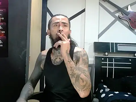 Snapshot of daimon_rockkk chatting on November 12, 6:14 am daimon rockkk online show from November 12, 6:14 am