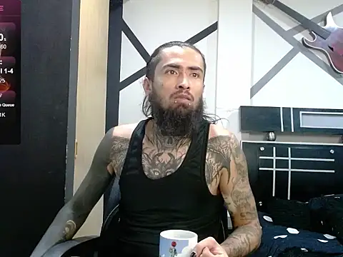 Snapshot of daimon_rockkk chatting on November 15, 4:32 am daimon rockkk online show from November 15, 4:32 am