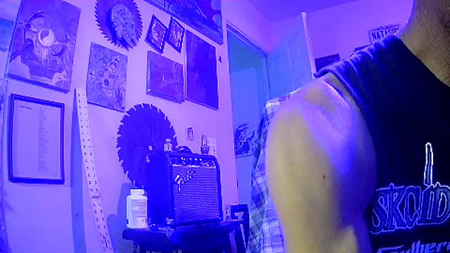 druetrue online show from September 18, 8:44 pm