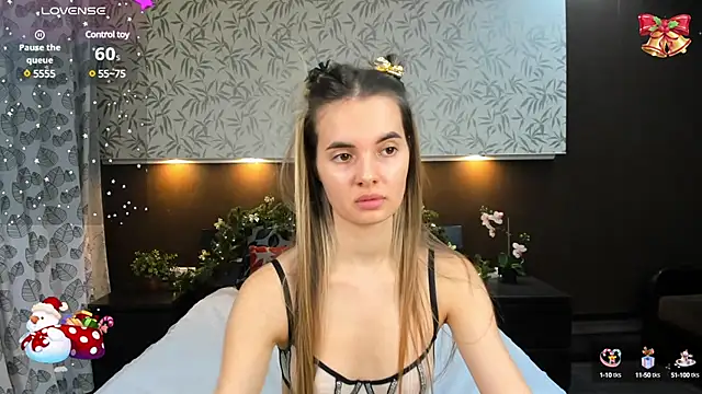 Snapshot of Donna_Evans chatting on December 18, 3:04 am Donna Evans online show from December 18, 3:04 am