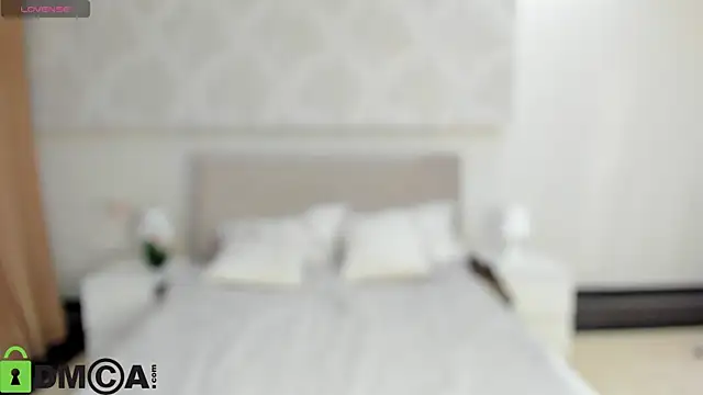 Snapshot of Donna_Evans chatting on November 13, 12:09 am Donna Evans online show from November 13, 12:09 am