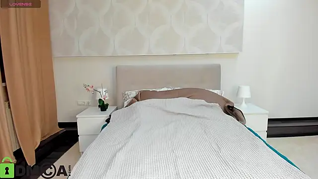 Snapshot of Donna_Evans chatting on November 14, 11:57 pm Donna Evans online show from November 14, 11:57 pm