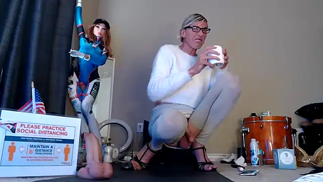 Taylorsexbot online show from March 3, 4:56 pm