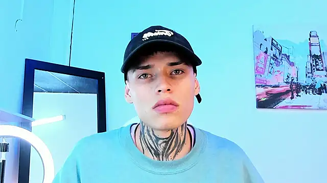 Snapshot of _justinmoon2 chatting on December 9, 2:56 am justinmoon2 online show from December 9, 2:56 am