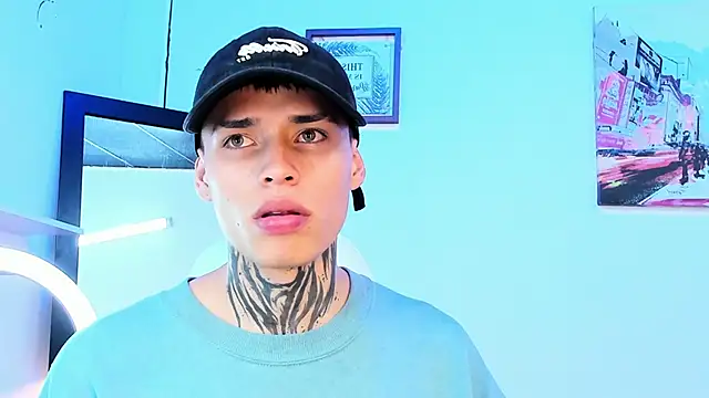 Snapshot of _justinmoon2 chatting on December 9, 9:06 am justinmoon2 online show from December 9, 9:06 am