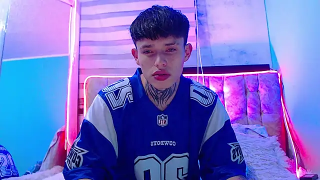 Snapshot of _justinmoon2 chatting on March 12, 4:08 am justinmoon2 online show from March 12, 4:08 am