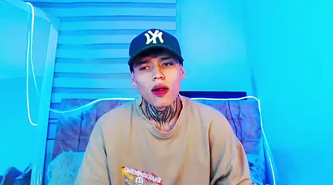 Snapshot of _justinmoon2 chatting on March 19, 4:25 am justinmoon2 online show from March 19, 4:25 am