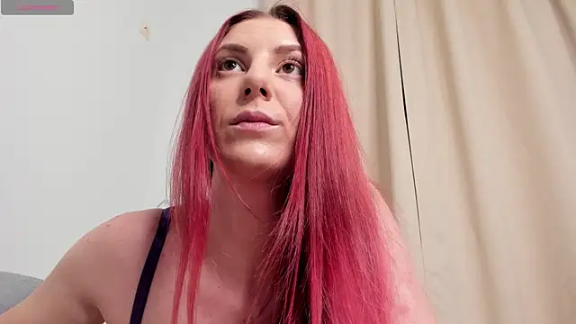 Snapshot of baby_ivy chatting on December 5, 6:26 pm baby ivy online show from December 5, 6:26 pm