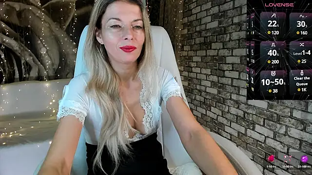 Snapshot of Eva_Melow chatting on January 26, 7:31 pm Eva Melow online show from January 26, 7:31 pm