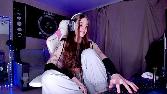 Snapshot of wet_dream_ chatting on March 22, 12:46 pm wet dream online show from March 22, 12:46 pm