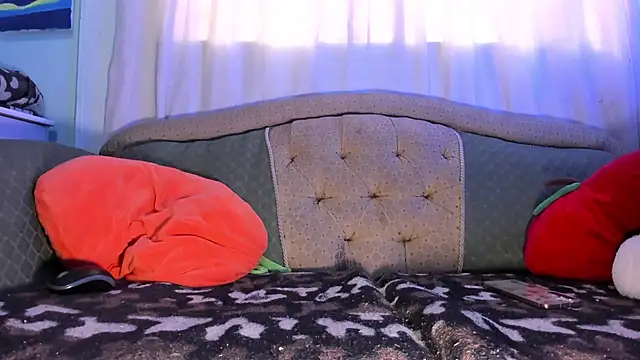 Snapshot of any_21hot chatting on November 18, 7:29 pm any 21hot online show from November 18, 7:29 pm