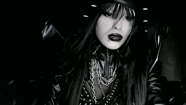 XXIOUX online show from March 21, 8:34 pm