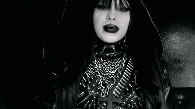 XXIOUX online show from March 25, 2:45 pm