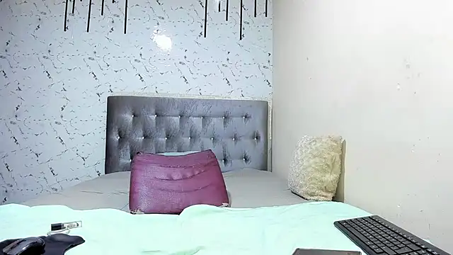 Snapshot of kelleysinedd chatting on October 27, 5:06 pm kelleysinedd online show from October 27, 5:06 pm