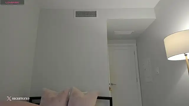 secretgirlfriendxo online show from February 6, 6:29 am